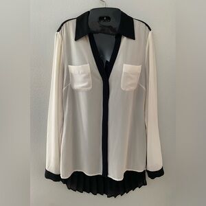 CACHE Black /White Long Sleeve Pleated Tunic,Top, Blouse Sz Med